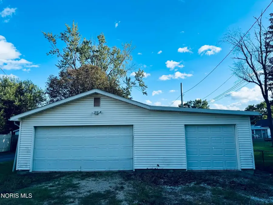 644 Cherry Street, Findlay, OH 45840 - #3