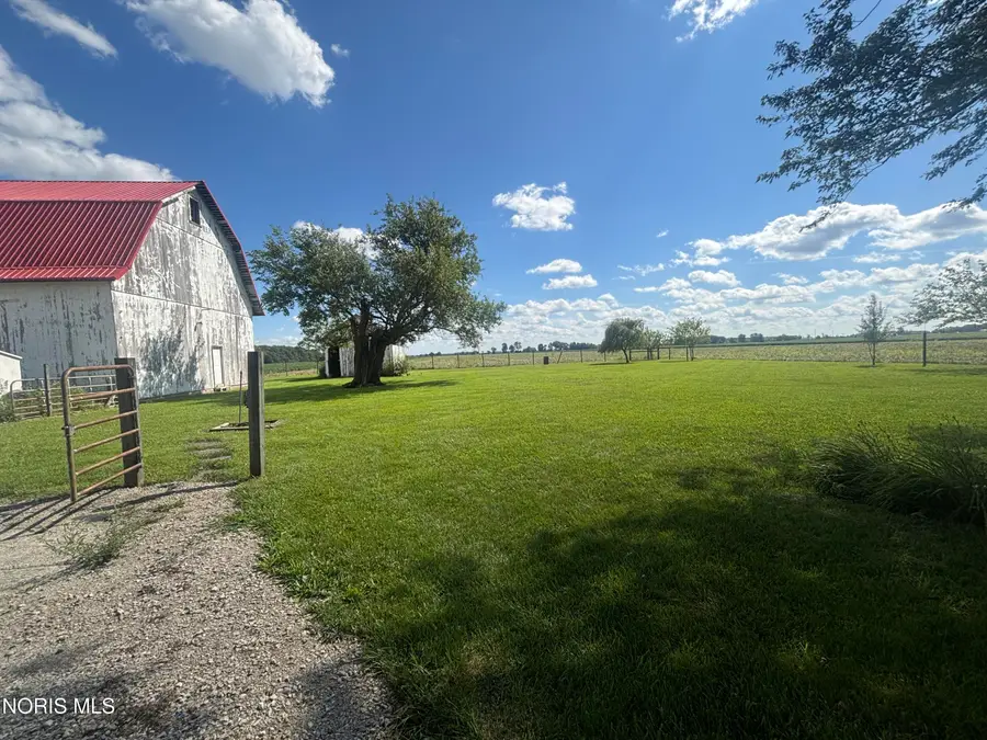 11317 Roachton Road, Perrysburg, OH 43551 - #3