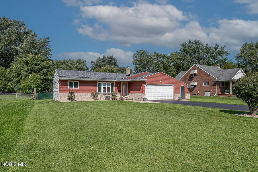 1031 Eton Road, Toledo, OH 43615 - #3