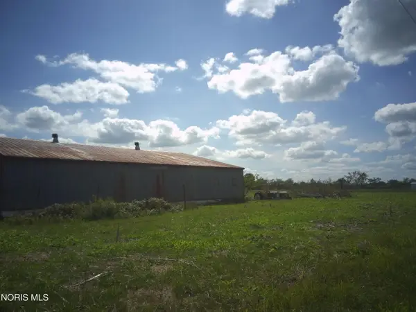 22607 Def Paulding Co Line Road, Defiance, OH 43512
