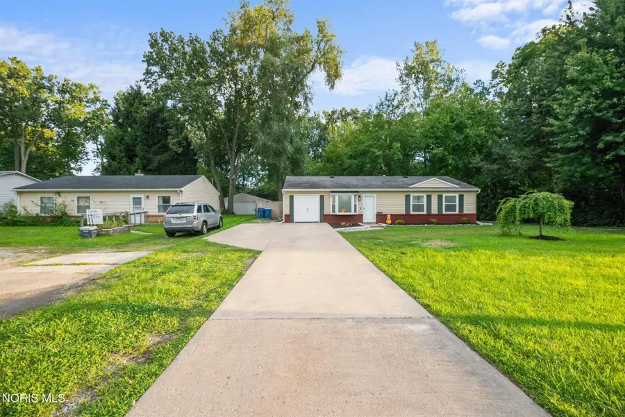 6621 Hill Avenue, Toledo, OH 43615 - #2