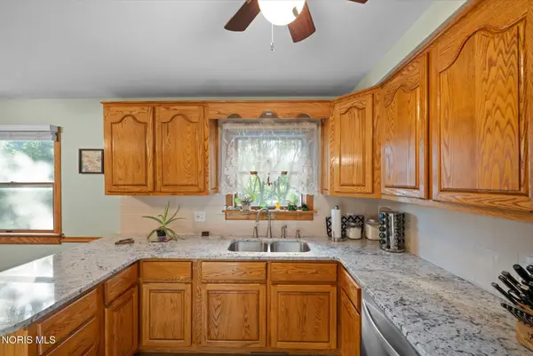 150 Birchdale Road, Perrysburg, OH 43551