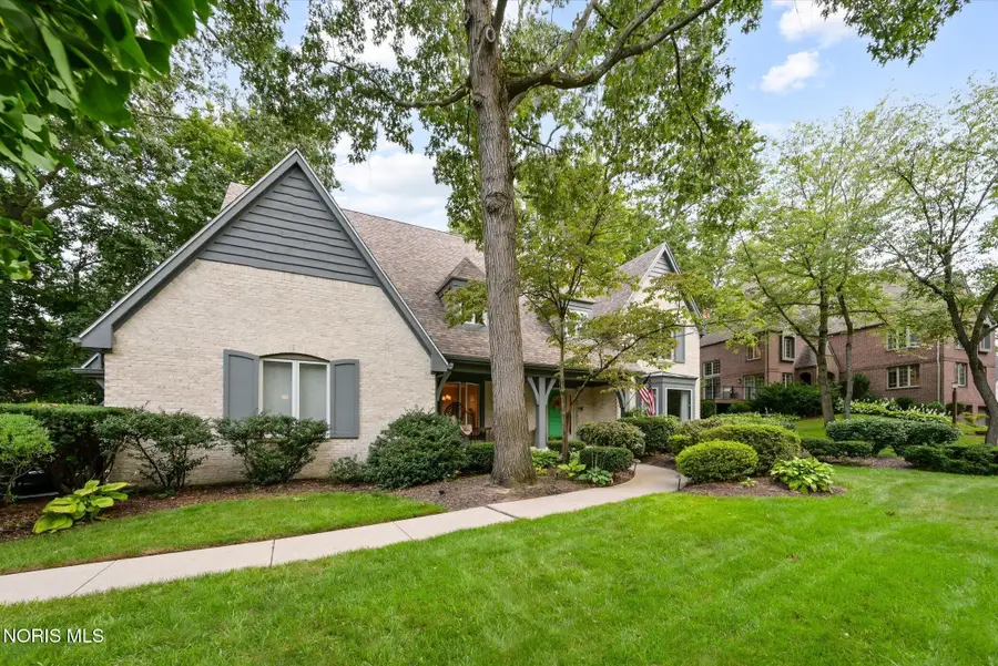 4723 High Oaks Boulevard, Toledo, OH 43623 - #2