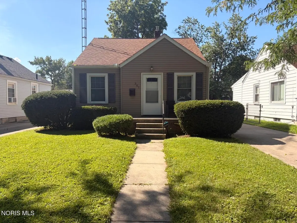 307 Sunset Boulevard, Toledo, OH 43612 - #1