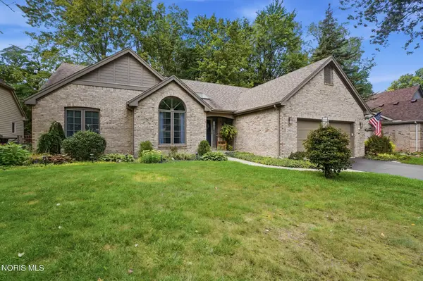2901 Belle Glade Drive, Toledo, OH 43617