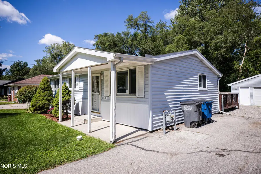 6016 Curson Drive, Toledo, OH 43612 - #3