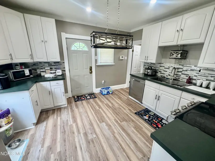 427 E Weber Street, Toledo, OH 43608 - #3