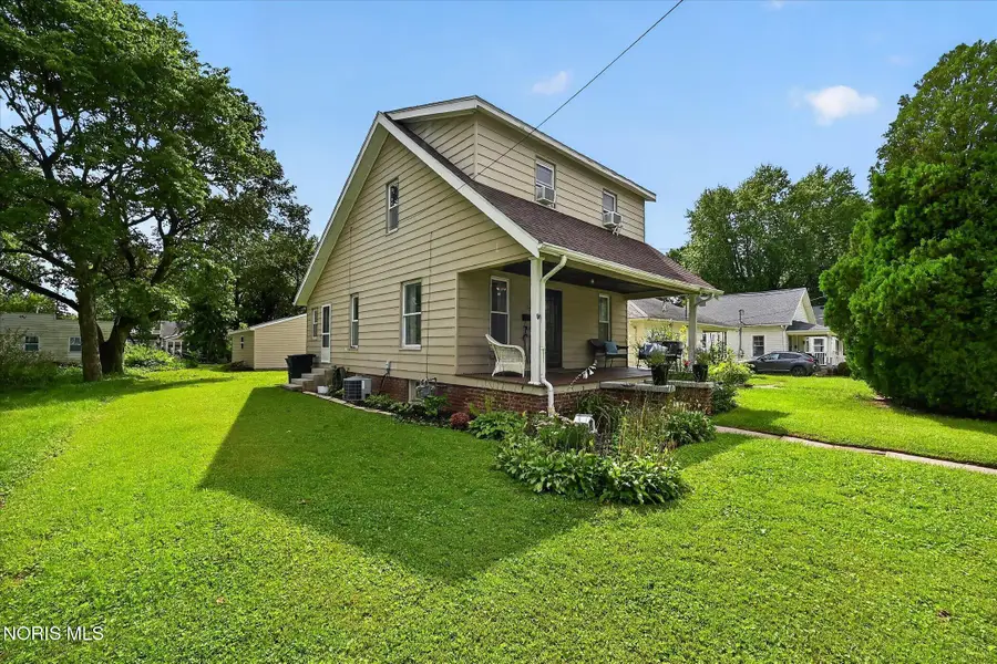 133 Curtis Avenue, Bowling Green, OH 43402 - #2
