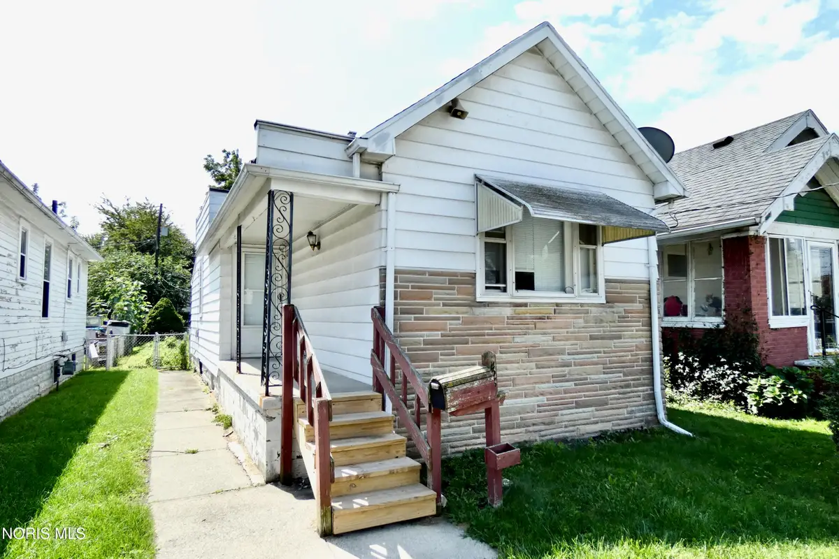 238 E Weber Street, Toledo, OH 43608 - #1
