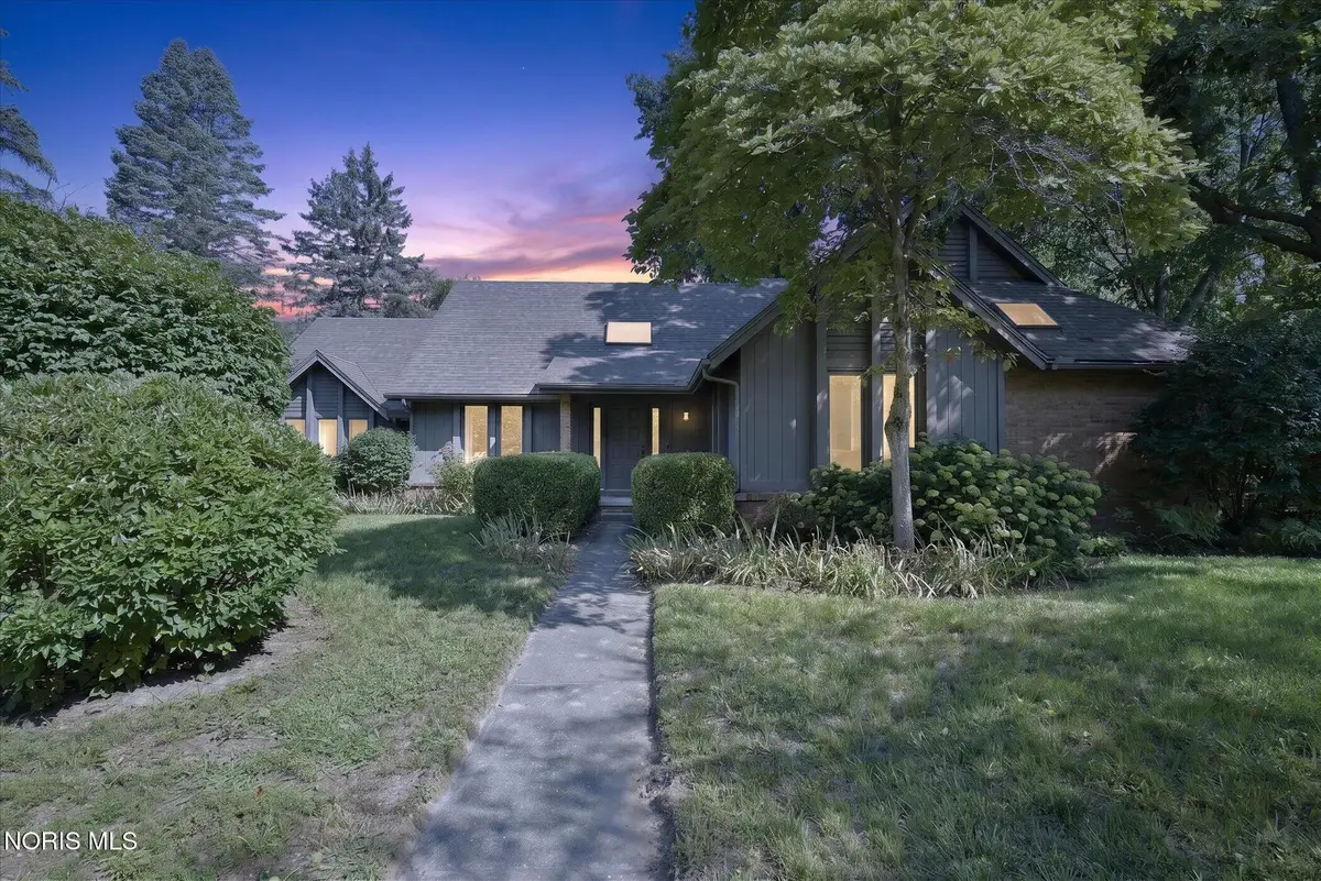 7238 Candlewood Lane, Sylvania, OH 43560 - #1