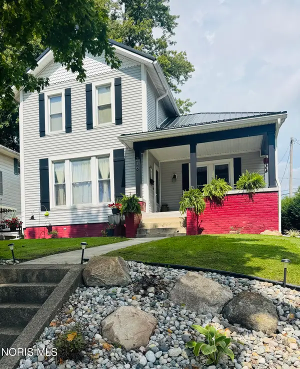 216 E Washington Street, Napoleon, OH 43545