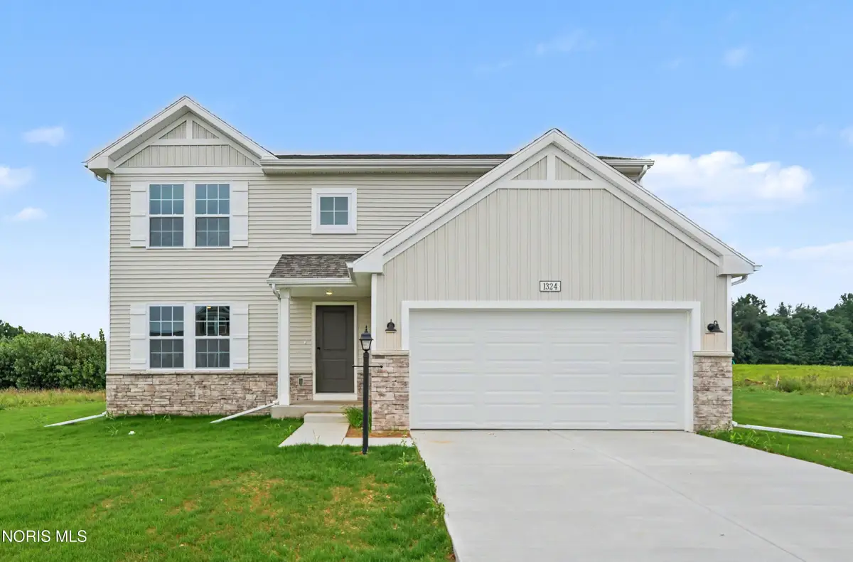 1083 Lakeside Lane, Oregon, OH 43616 - #1