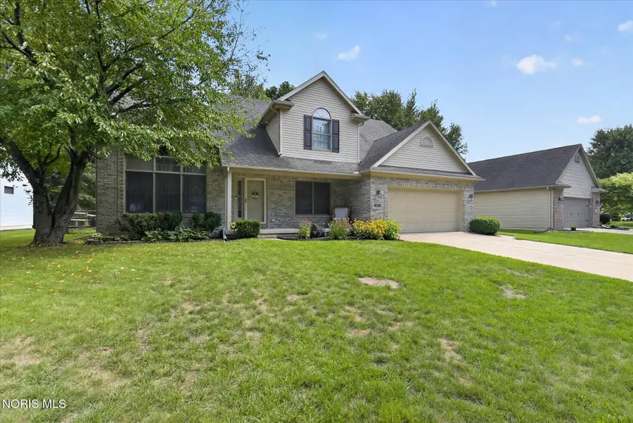 807 Whisperwood Parkway, Holland, OH 43528 - #2