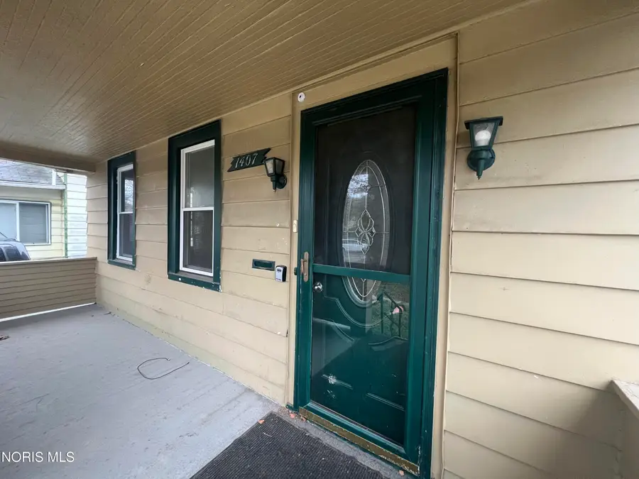 1407 Foster Avenue, Toledo, OH 43606 - #2