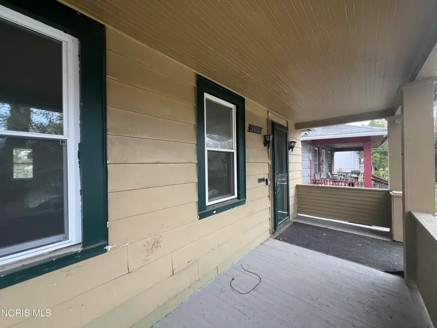 1407 Foster Avenue, Toledo, OH 43606 - #3