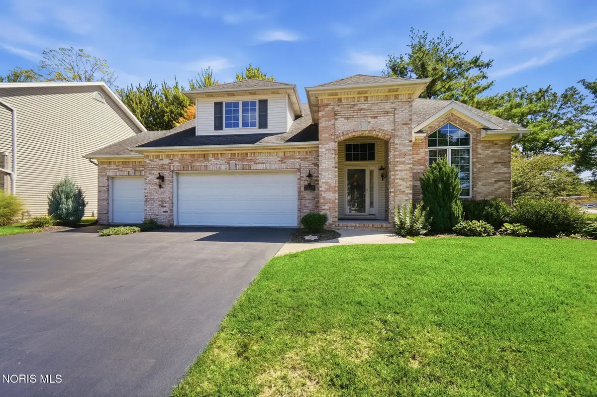 2214 Woods Edge Court, Toledo, OH 43615 - #1