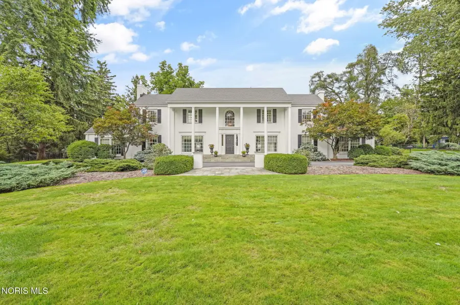 3000 Valley View Drive, Ottawa Hills, OH 43615 - #2