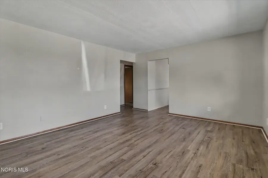 215 N 2nd Street, Waterville, OH 43566 - #3