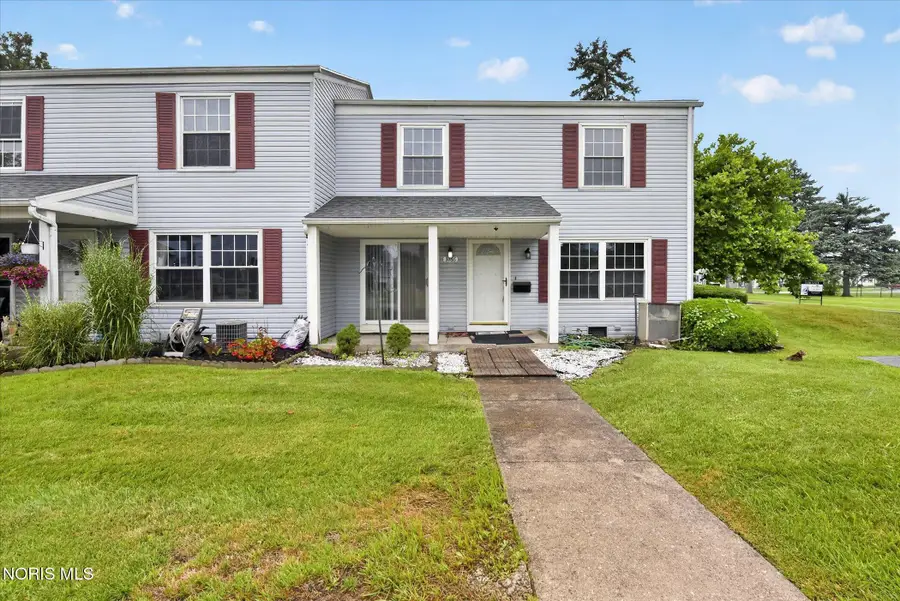 3766 Lakepointe Drive, Northwood, OH 43619 - #3