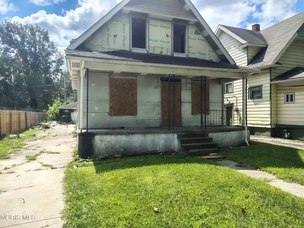 1401 Foster Avenue, Toledo, OH 43606