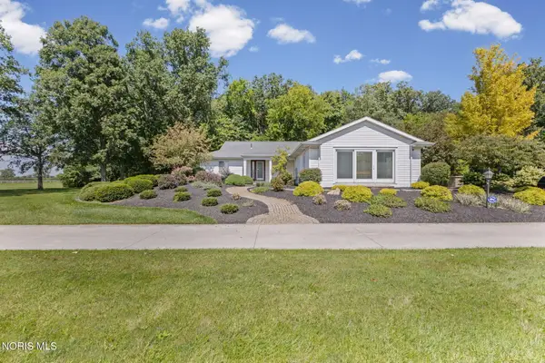 525 S Teachout Road, Curtice, OH 43412
