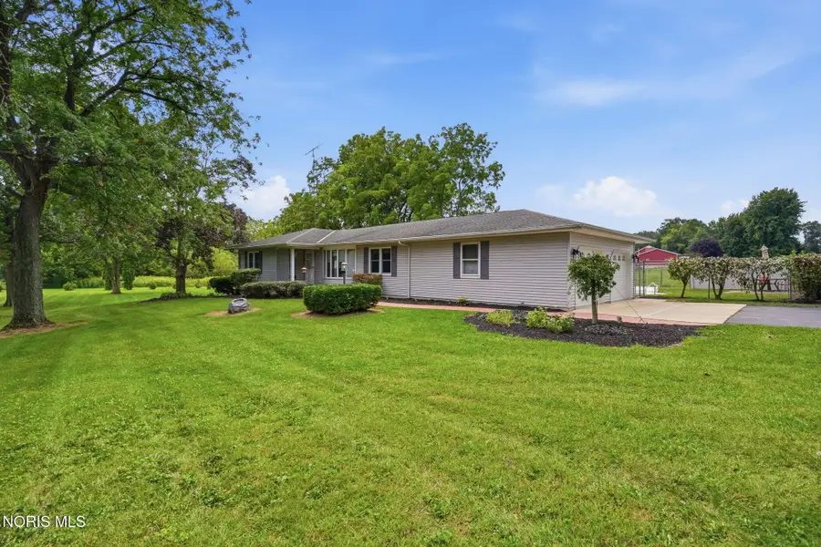 1424 E State Route 18, Tiffin, OH 44883 - #2