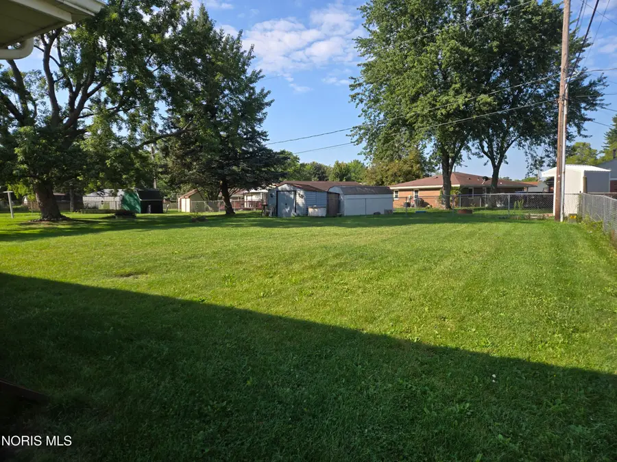 422 Indian Road, Wauseon, OH 43567 - #3