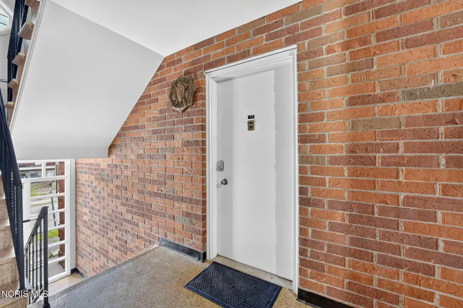 3217 Glanzman Road #Unit 73x, Toledo, OH 43614 - #2