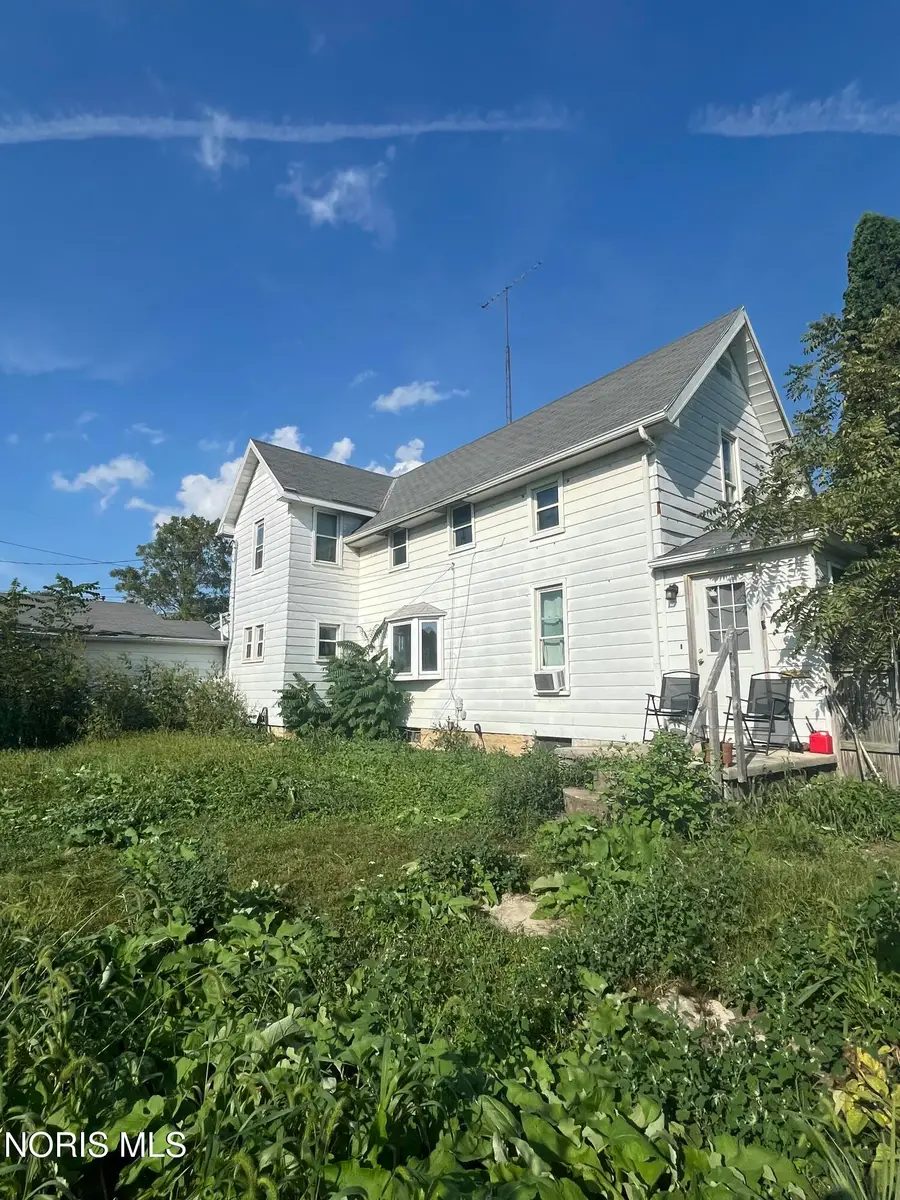 510 E Lytle Street, Fostoria, OH 44830 - #2