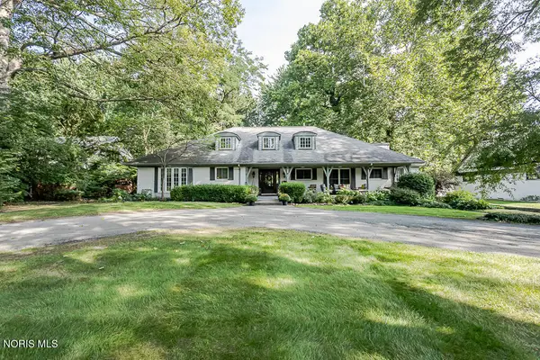 3610 W Bancroft Street, Ottawa Hills, OH 43606