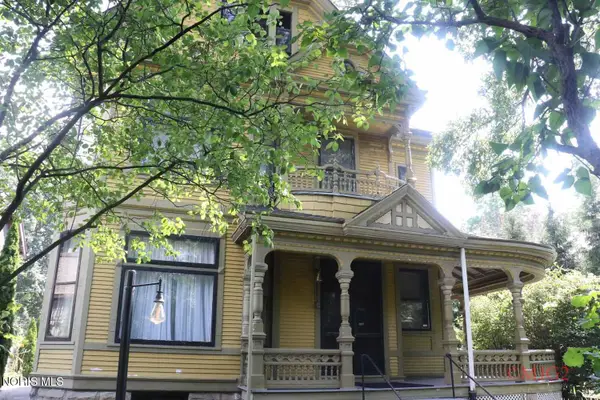 2232 Glenwood Avenue, Toledo, OH 43620