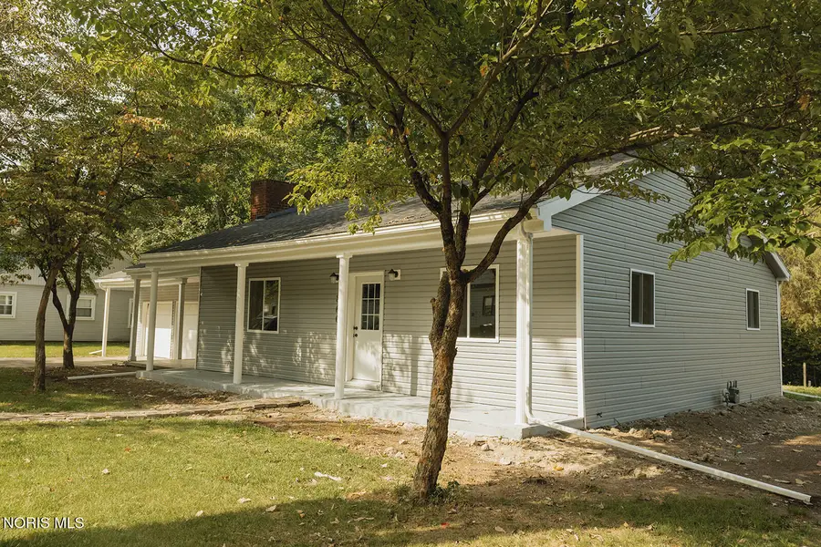 866 Summit Street, Defiance, OH 43512 - #3