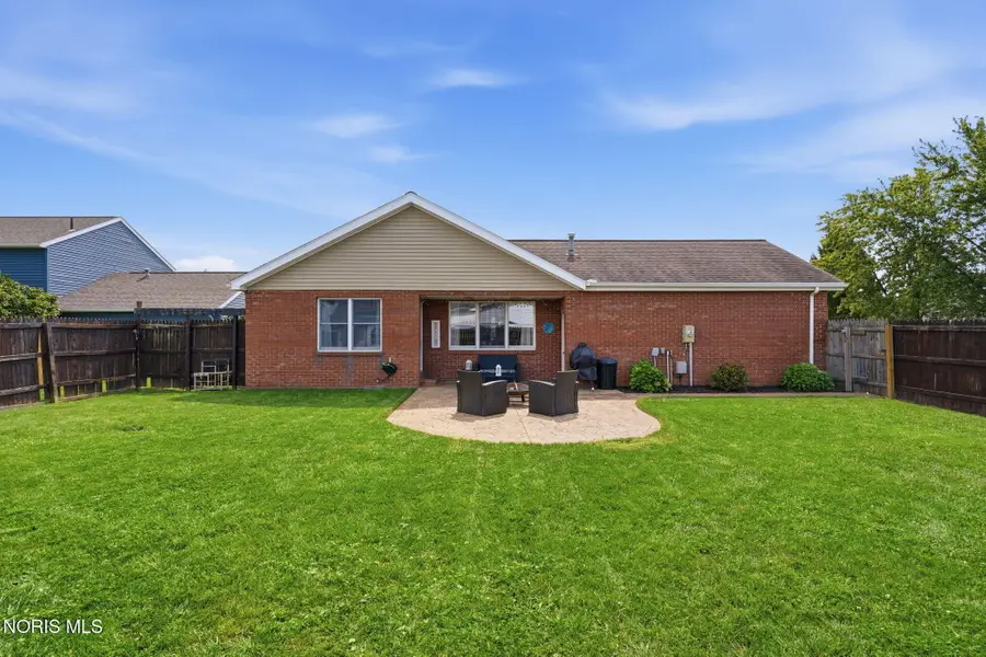 228 Capital Lane, Findlay, OH 45840 - #2