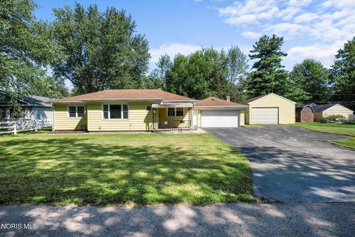 1924 Brancaster Road, Toledo, OH 43615 - #1
