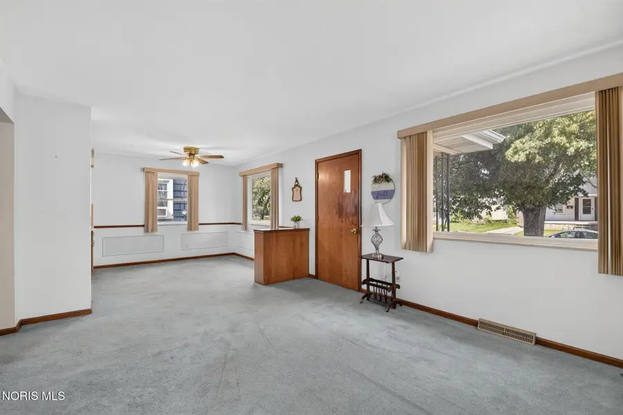 1139 Olson Street, Toledo, OH 43612 - #3