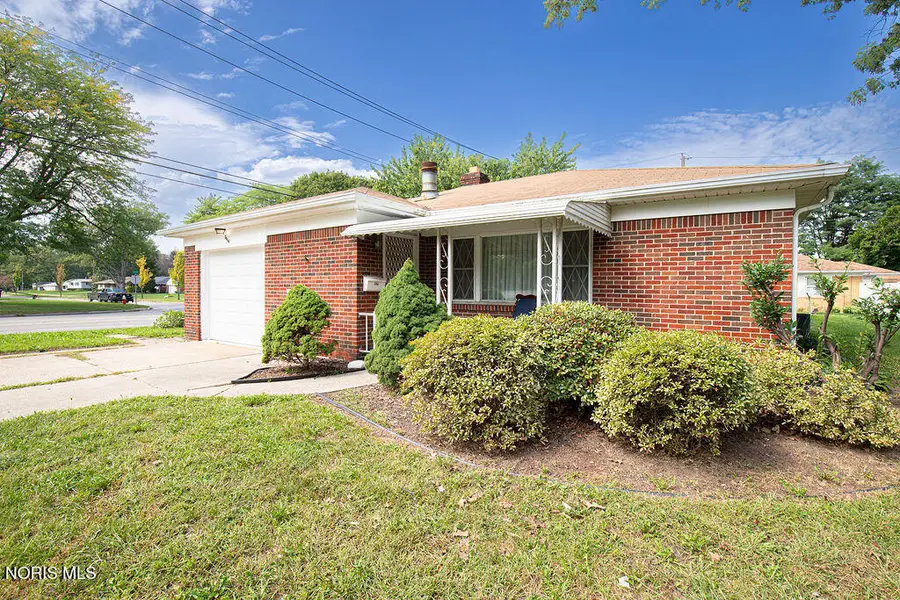 3464 Radisson Avenue, Toledo, OH 43614 - #3