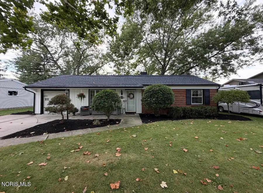 204 John Street, Bryan, OH 43506 - #3