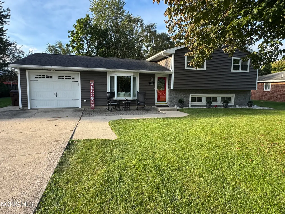 1768 Elmwood Drive, Defiance, OH 43512 - #1