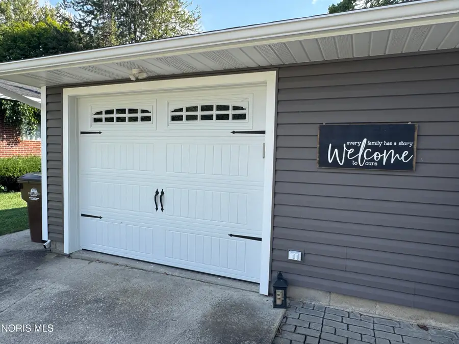 1768 Elmwood Drive, Defiance, OH 43512 - #2