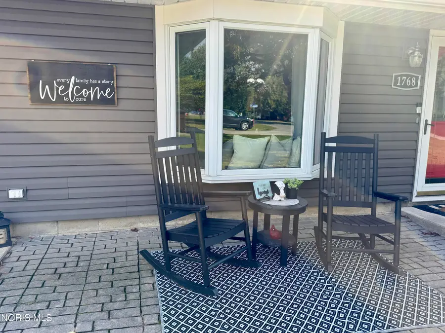 1768 Elmwood Drive, Defiance, OH 43512 - #3