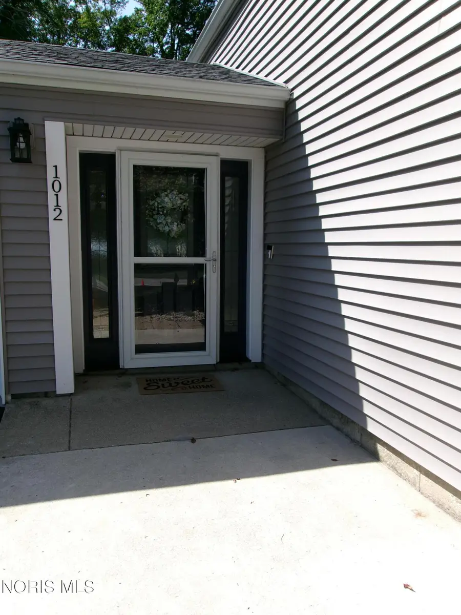 1012 Lakehurst Drive, Northwood, OH 43619 - #3