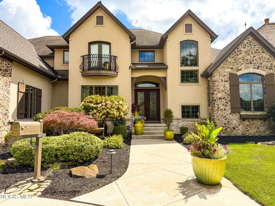 8439 Aarons Wood Court, Sylvania, OH 43560 - #3