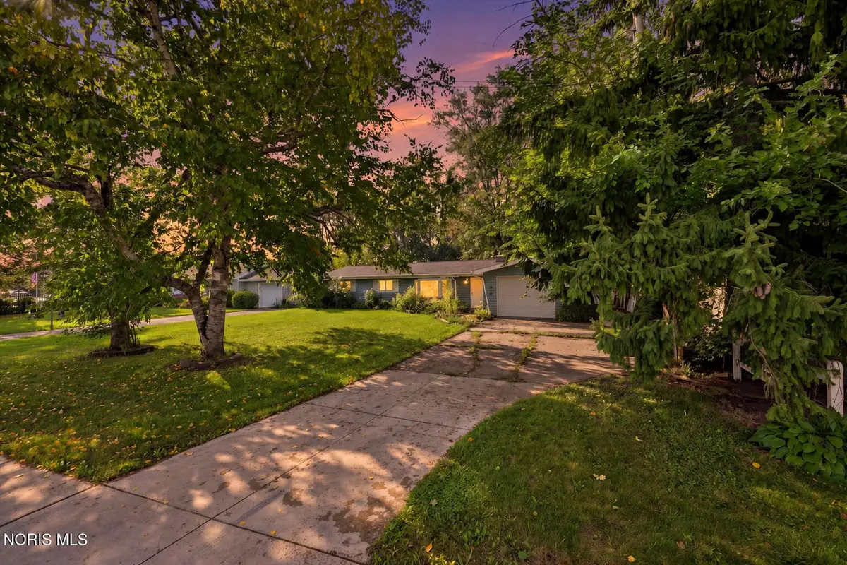 3971 Angola Road, Toledo, OH 43615 - #1