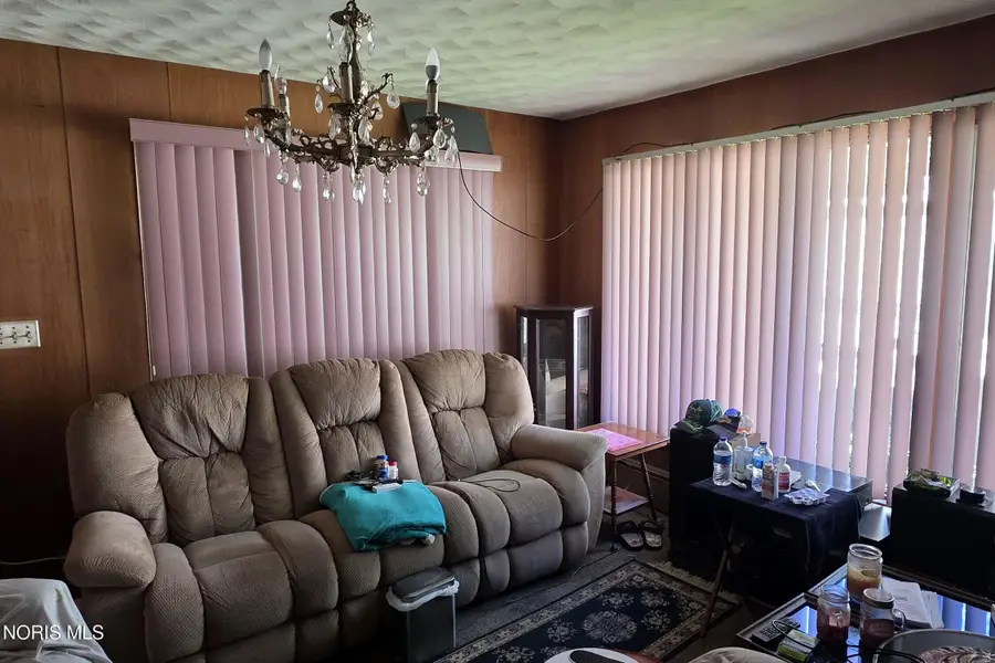 10557 Water Street, Defiance, OH 43512 - #2