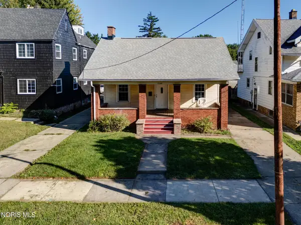 1044 Martin Avenue, Toledo, OH 43612