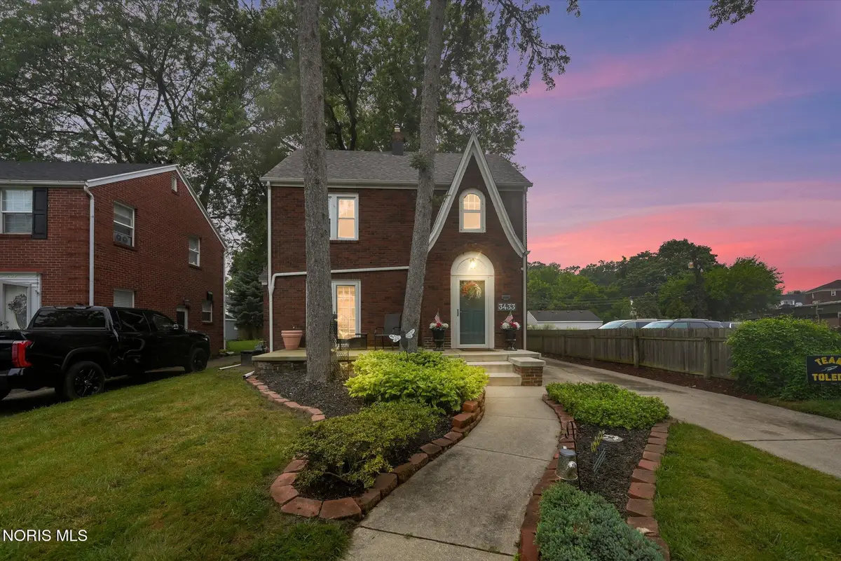 3433 Aldringham Road, Toledo, OH 43606 - #1