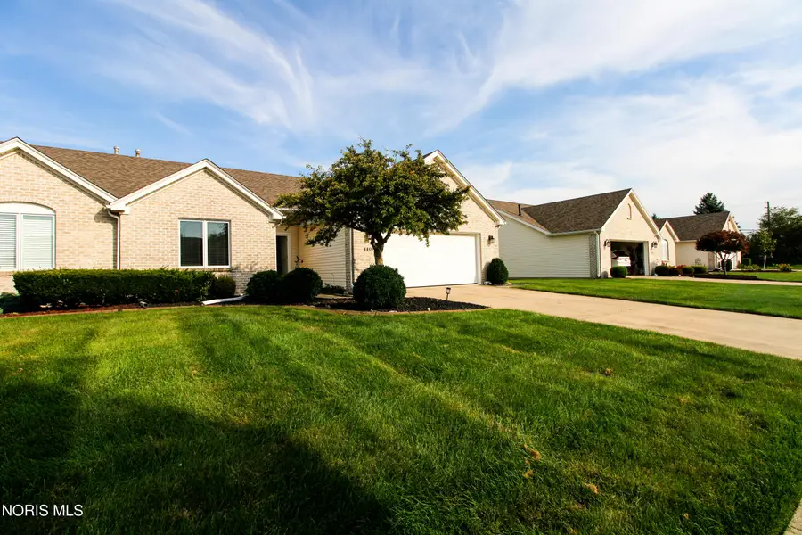 4459 E Clearwater Drive, Maumee, OH 43537 - #3