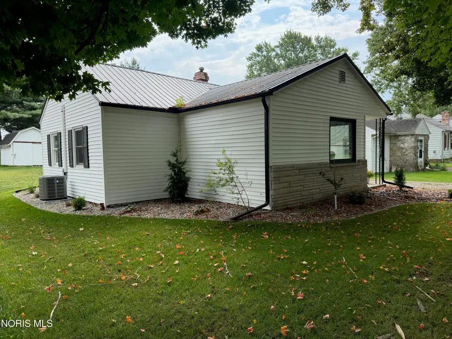 448 N Elm Street, Edgerton, OH 43517 - #3