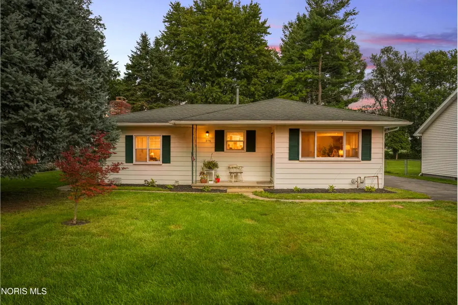 316 Jackson Street, Delta, OH 43515 - #2