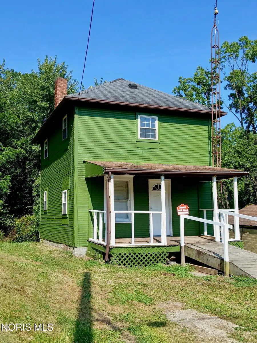 432 Johnson Avenue, Alliance, OH 44601 - #2